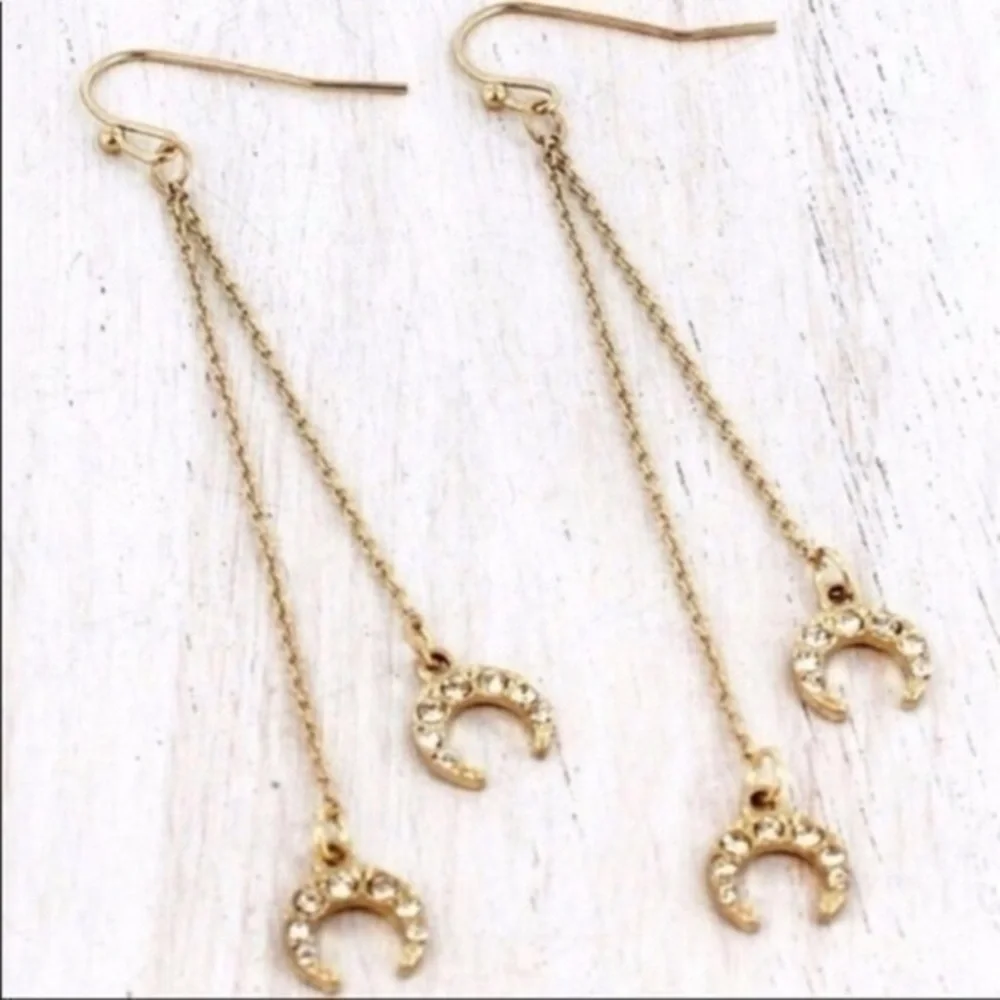 ☀️ 2 Gold Crystal Accented Double Horns On Chains